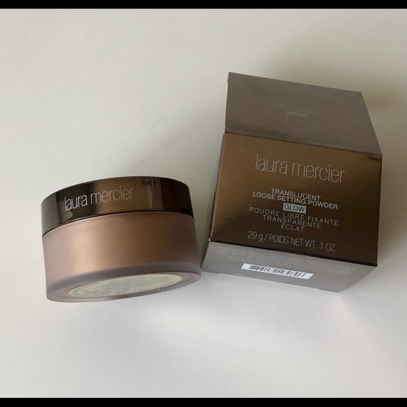Laura Mercier Medium Deep Translucent Powder - Picture 5 of 7